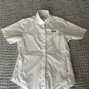 Columbia Women's Cream Short Sleeve Shirt